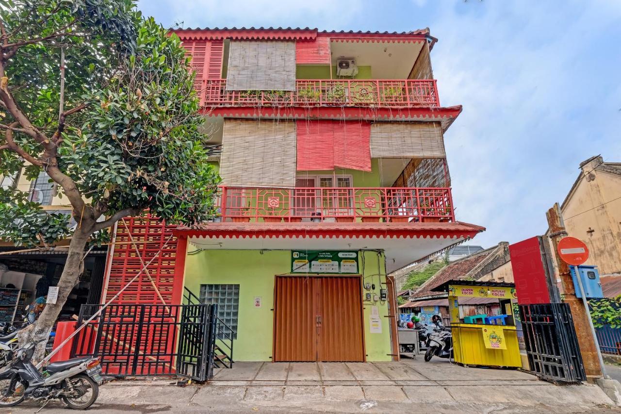 Oyo 91532 Malioboro Guesthouse Yogyakarta Kültér fotó
