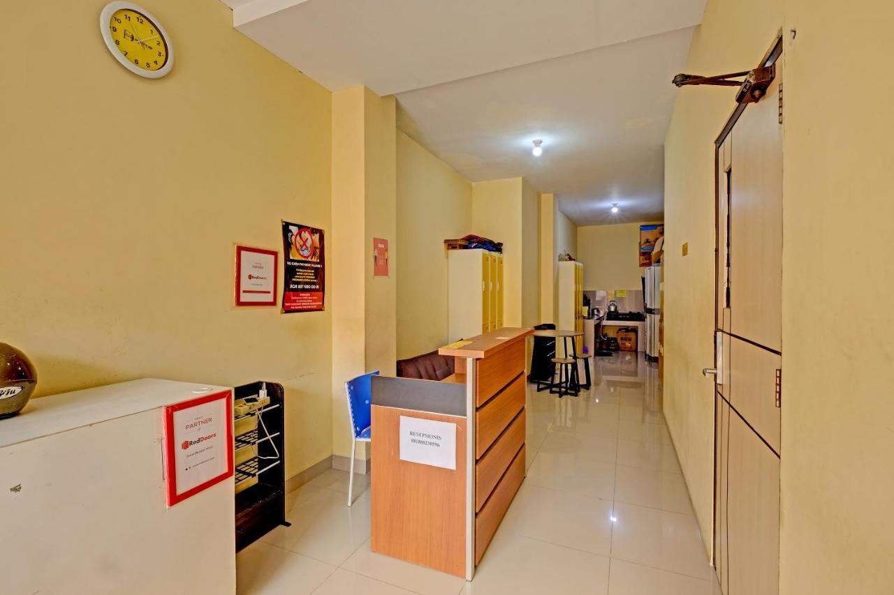 Oyo 91532 Malioboro Guesthouse Yogyakarta Kültér fotó