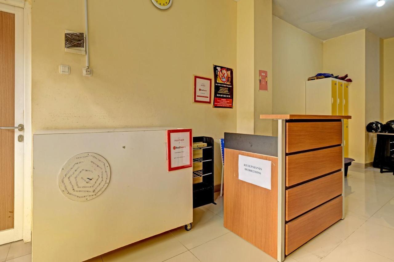 Oyo 91532 Malioboro Guesthouse Yogyakarta Kültér fotó