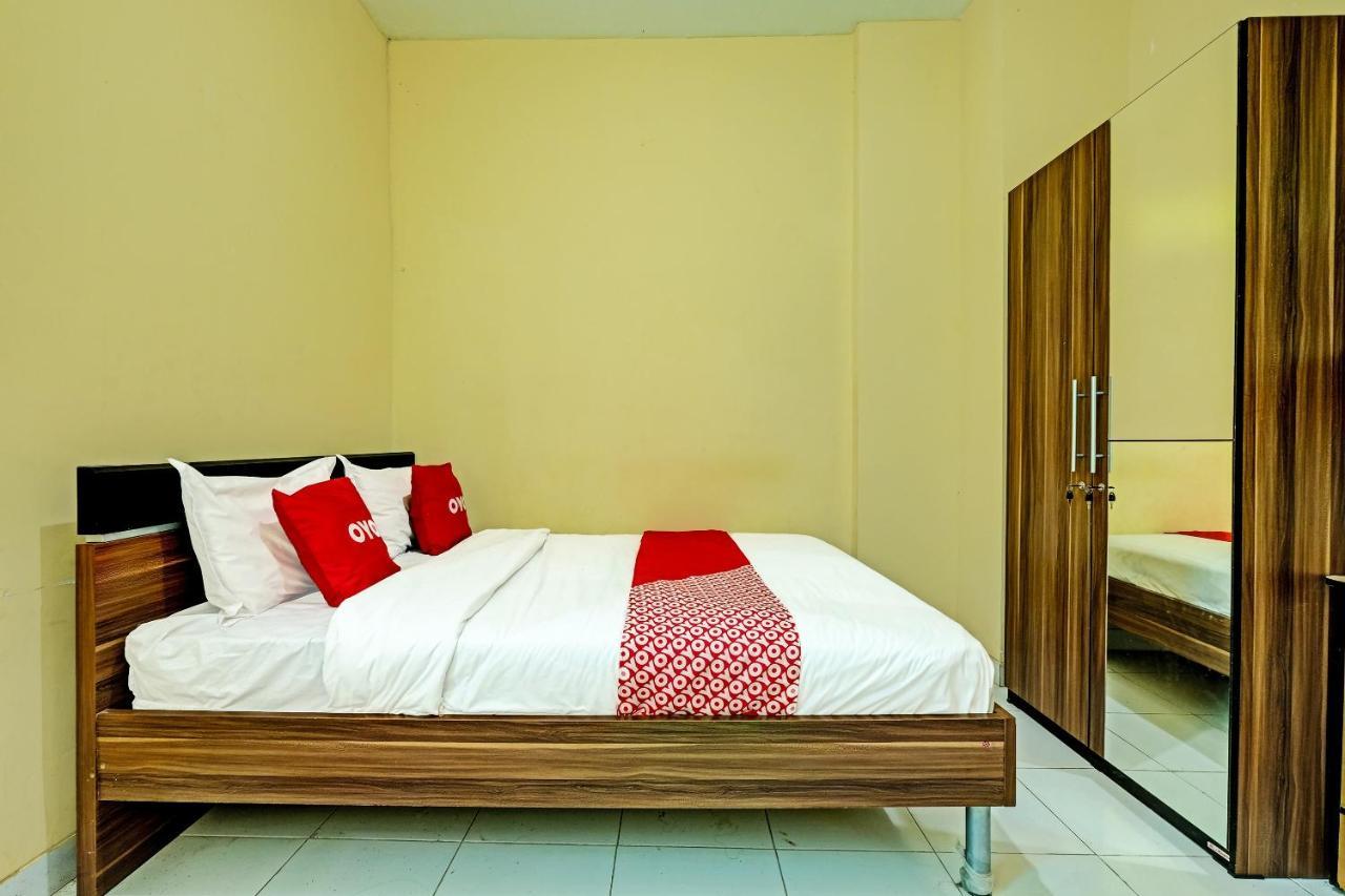Oyo 91532 Malioboro Guesthouse Yogyakarta Kültér fotó
